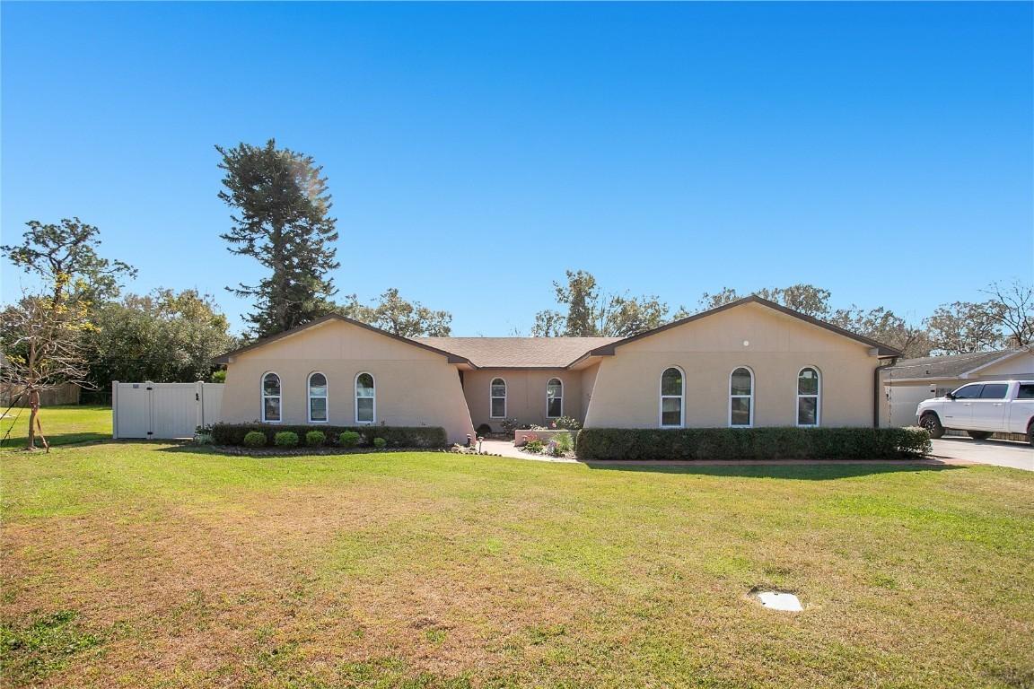 1325 Fairlee St., Lakeland, FL 33813