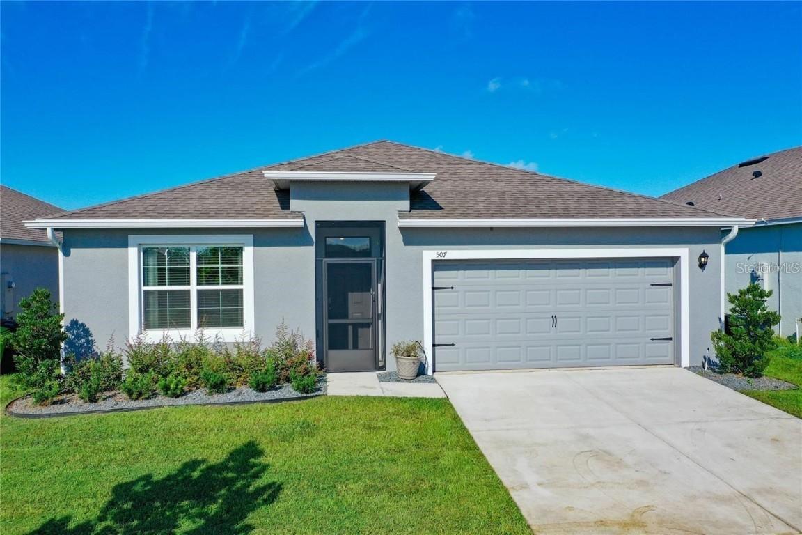 507 Autumn Stream Dr., Auburndale, FL 33823