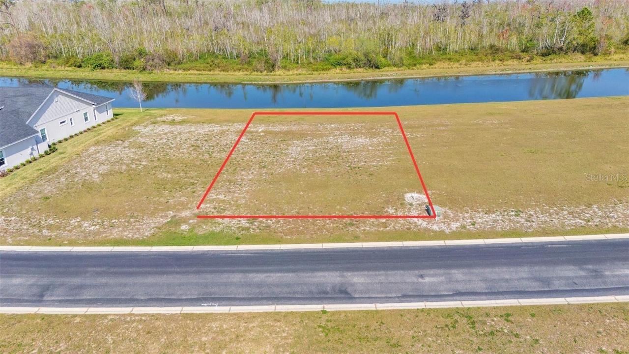 383 Adams View Ln., Auburndale, FL 33823