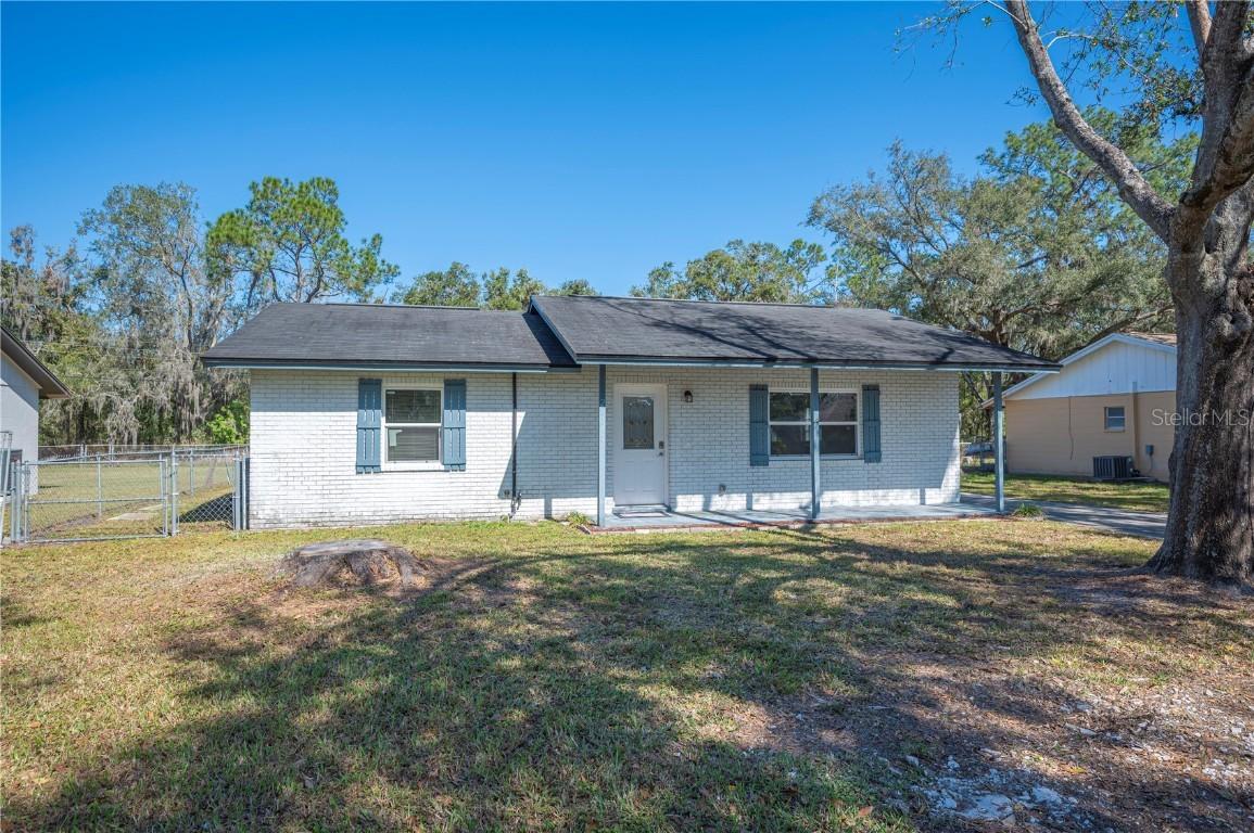 2926 Delrose Dr., Lakeland, FL 33805