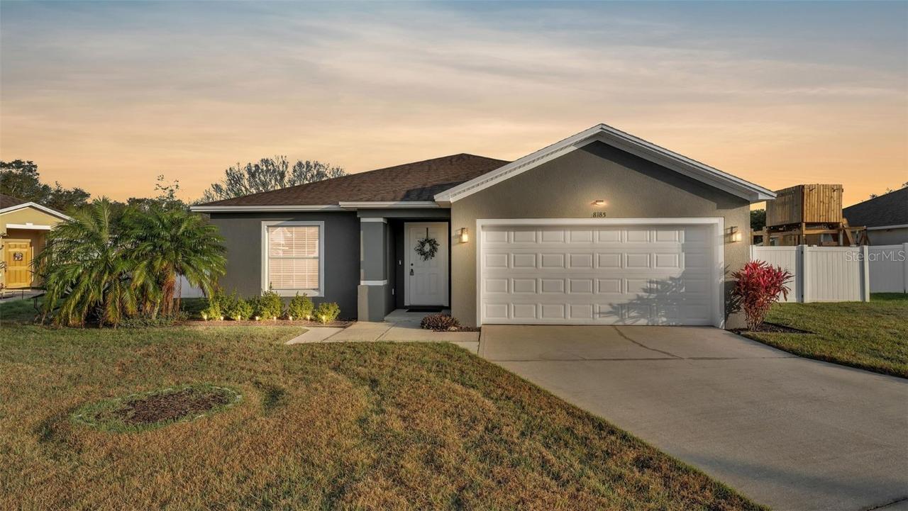 8185 Woodvine Cir., Lakeland, FL 33810