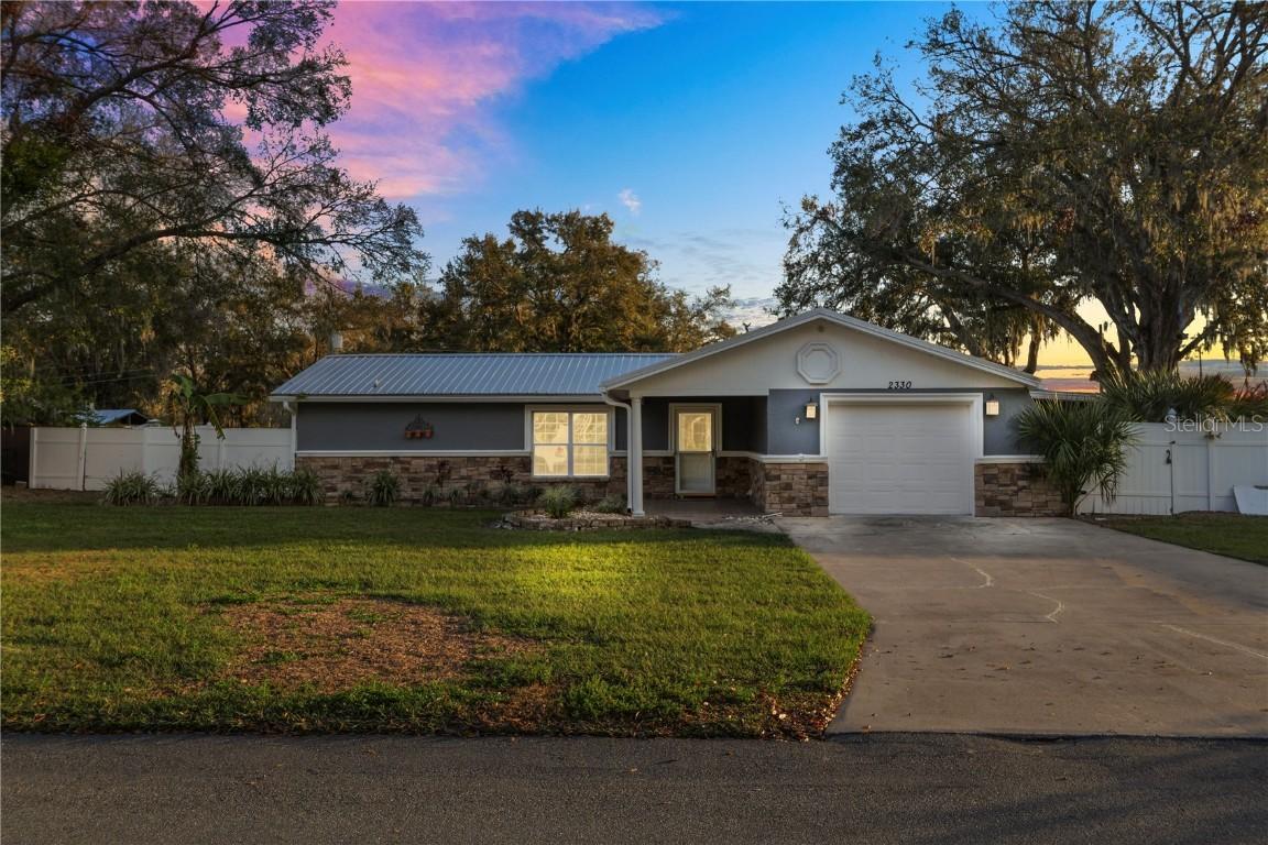 2330 Creek Side Dr., Lakeland, FL 33811