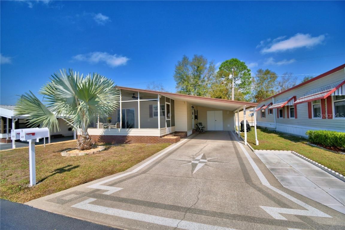4065 Rolling Oaks Dr., Winter Haven, FL 33880