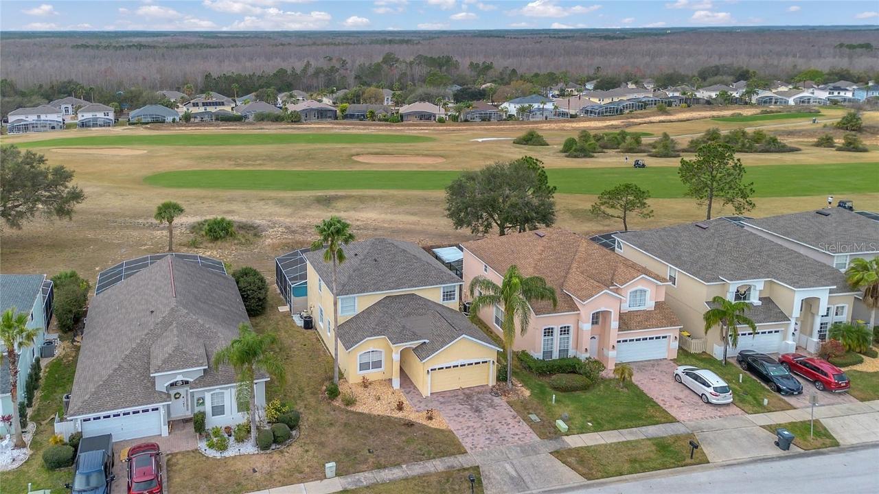 435 Gleneagles Dr., Davenport, FL 33897
