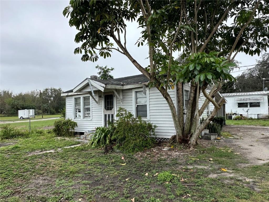 3375 Susetta Ln., Lakeland, FL 33801