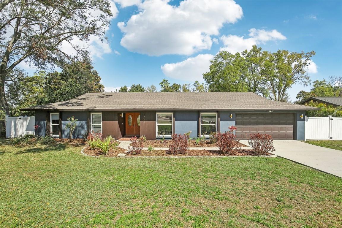 1722 High Point Dr., Lakeland, FL 33813
