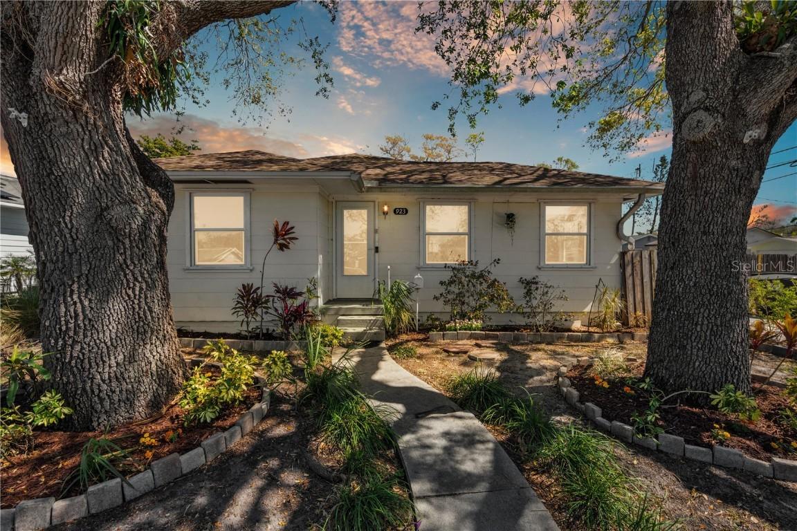 923 26th St., St Petersburg, FL 33713