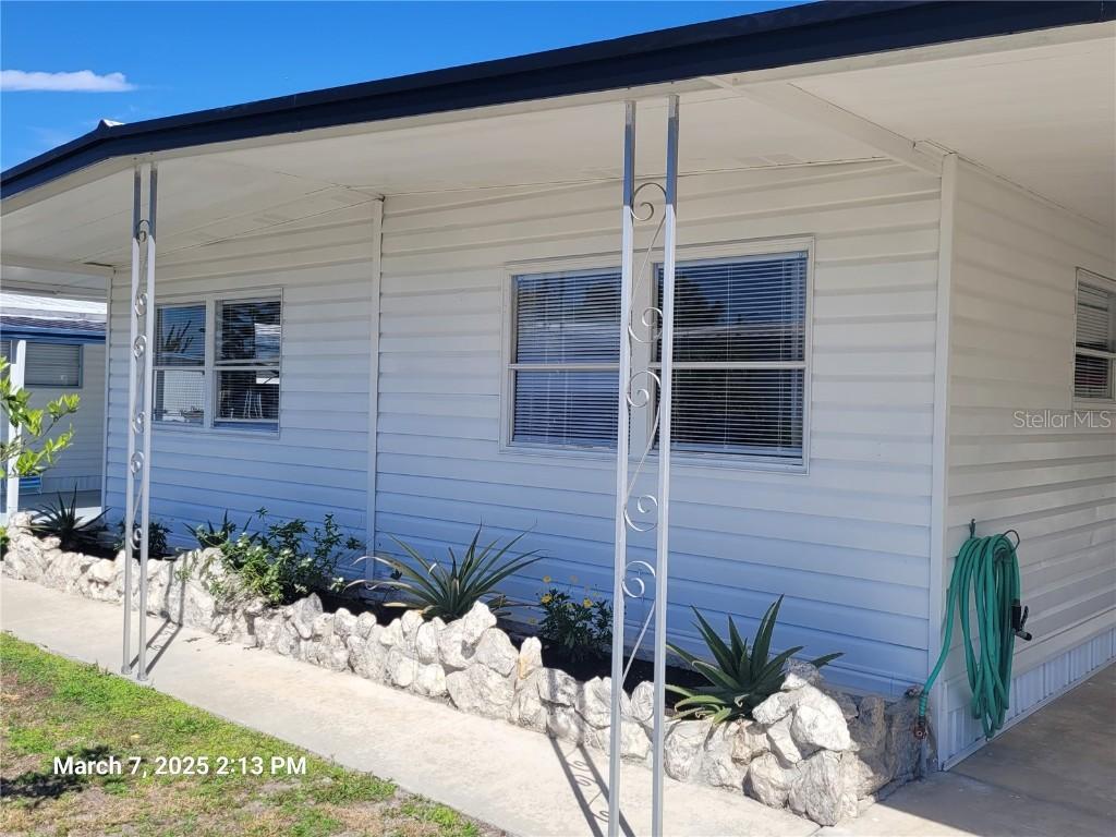1810 Blue Lake Dr., Lakeland, FL 33801