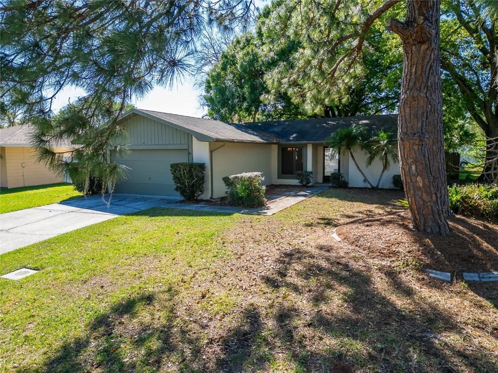 3823 Woodburn Loop, Lakeland, FL 33813