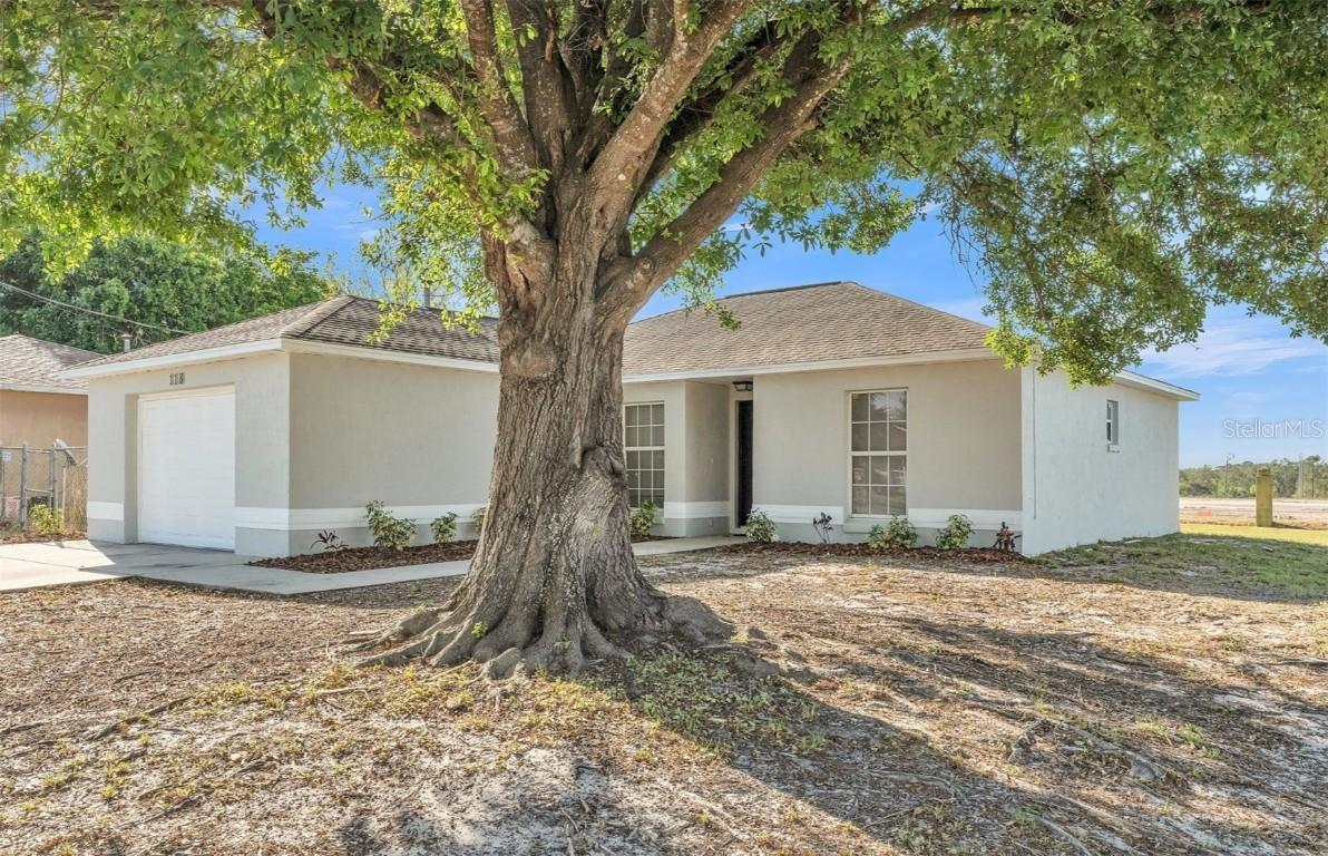 118 Weeping Willow Rd., Eagle Lake, FL 33839