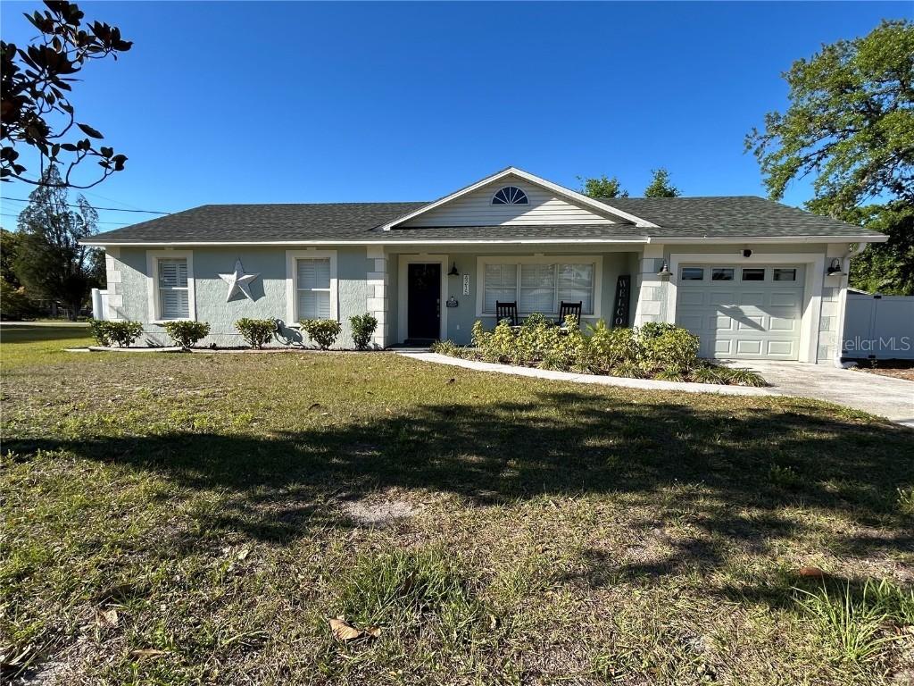 4215 Sabal Palm Dr., Mulberry, FL 33860