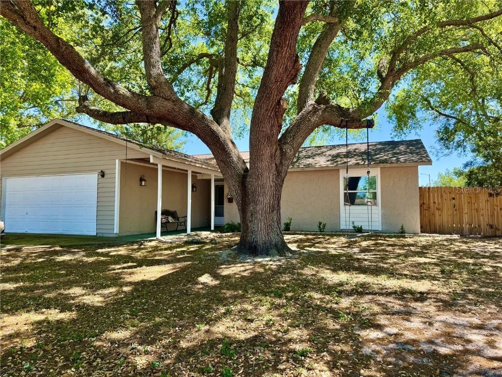 996 Willowbrook Ct., Winter Haven, FL 33884
