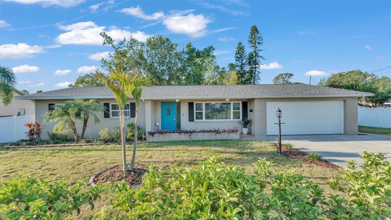 615 Carleton St., Lakeland, FL 33803