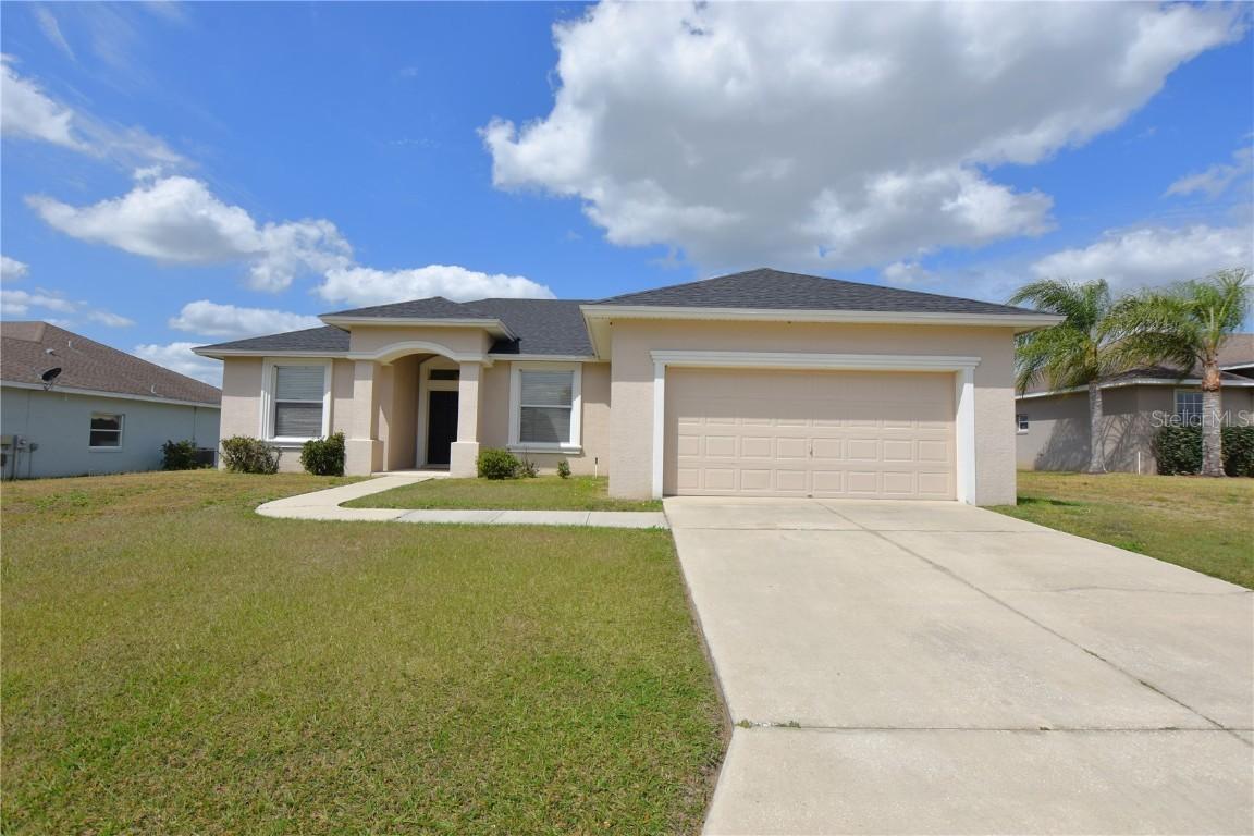 2921 Dunhill Cir., Lakeland, FL 33810