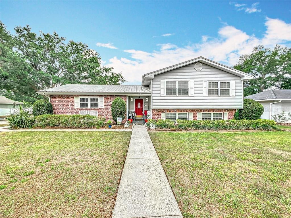 1135 Palace Pl., Lakeland, FL 33813