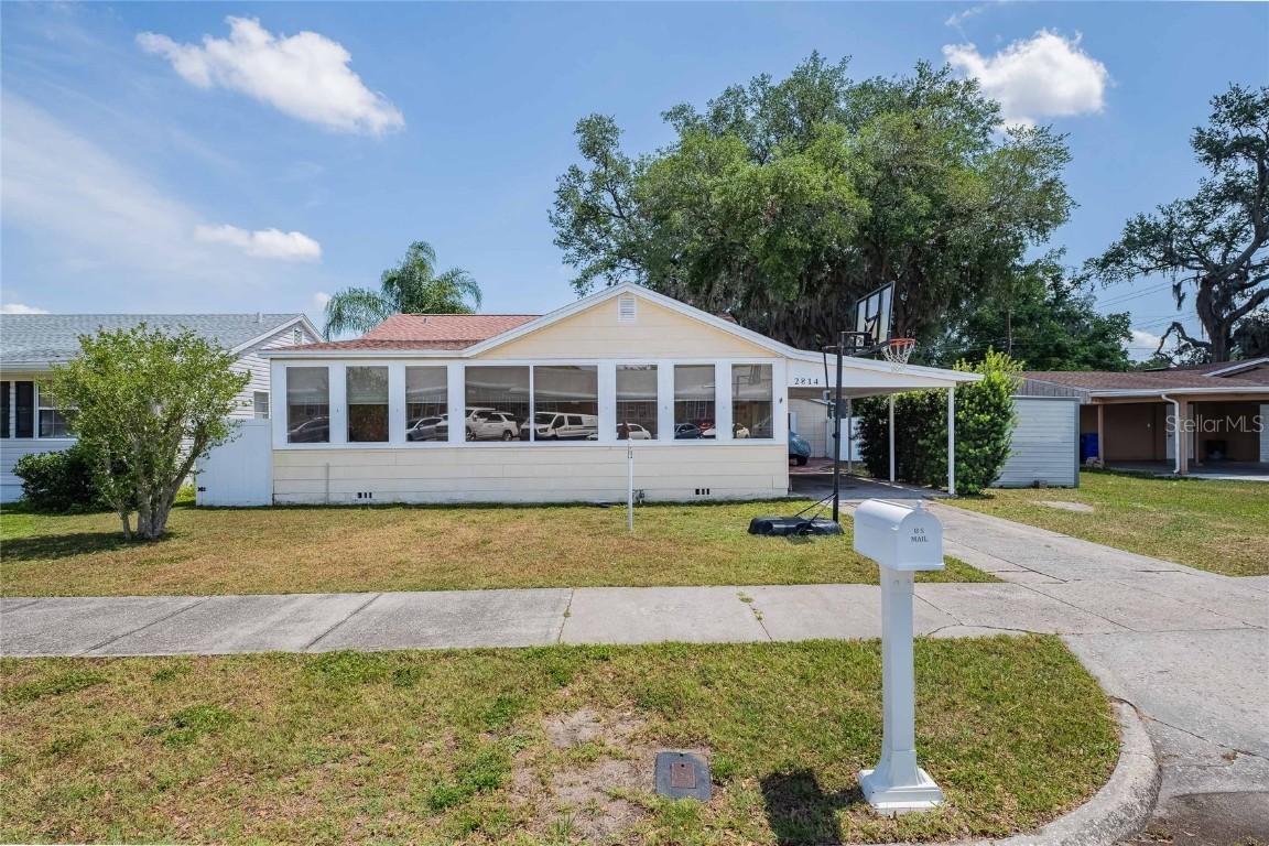 2814 Carolina Ave., Lakeland, FL 33803