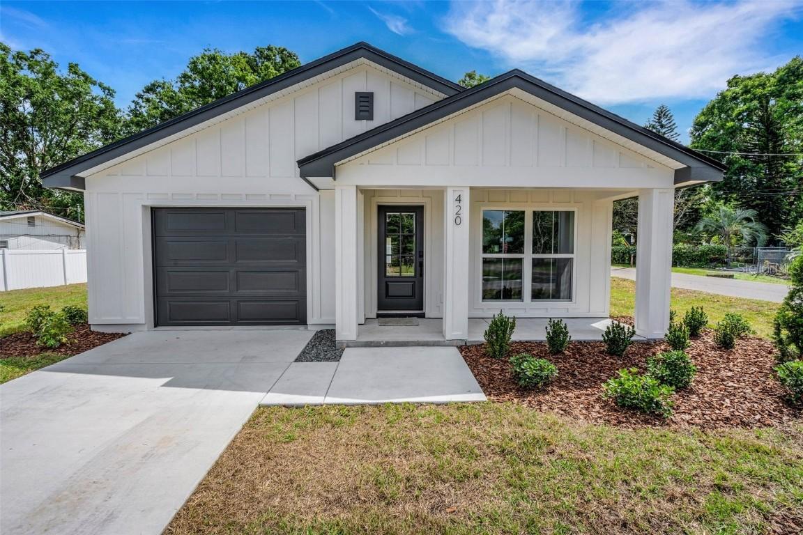 420 Petteway Dr., Lakeland, FL 33805