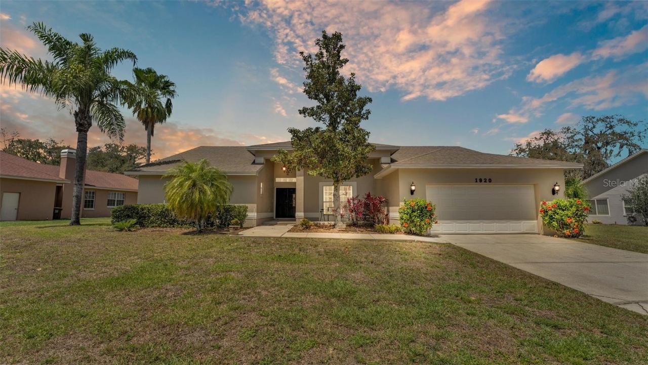 1920 Farrington Dr., Lakeland, FL 33809
