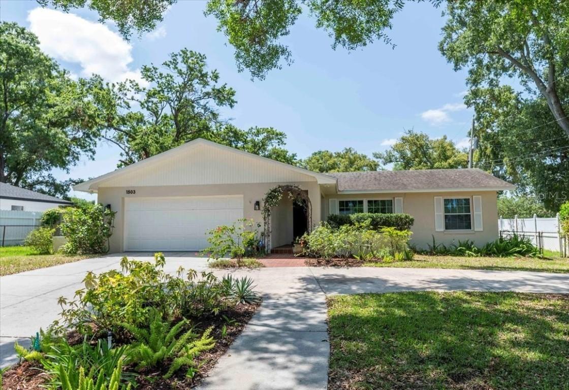 1503 Clairdale Ln., Lakeland, FL 33801