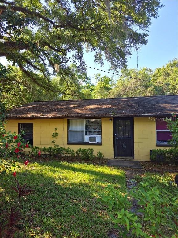 37 NW 3rd Ave., Webster, FL 33597