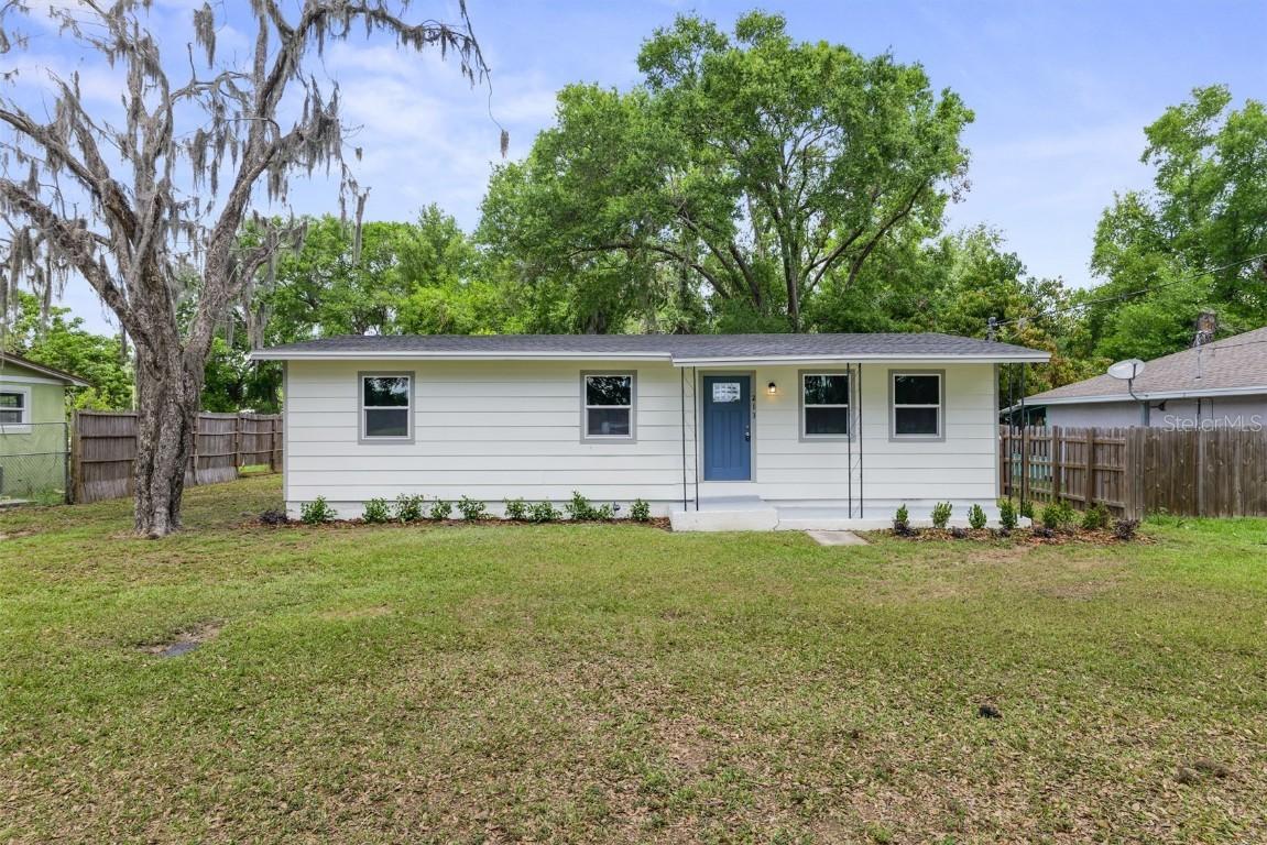 213 9th St., Fort Meade, FL 33841