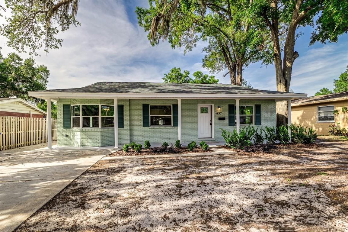 637 Carey Pl., Lakeland, FL 33803