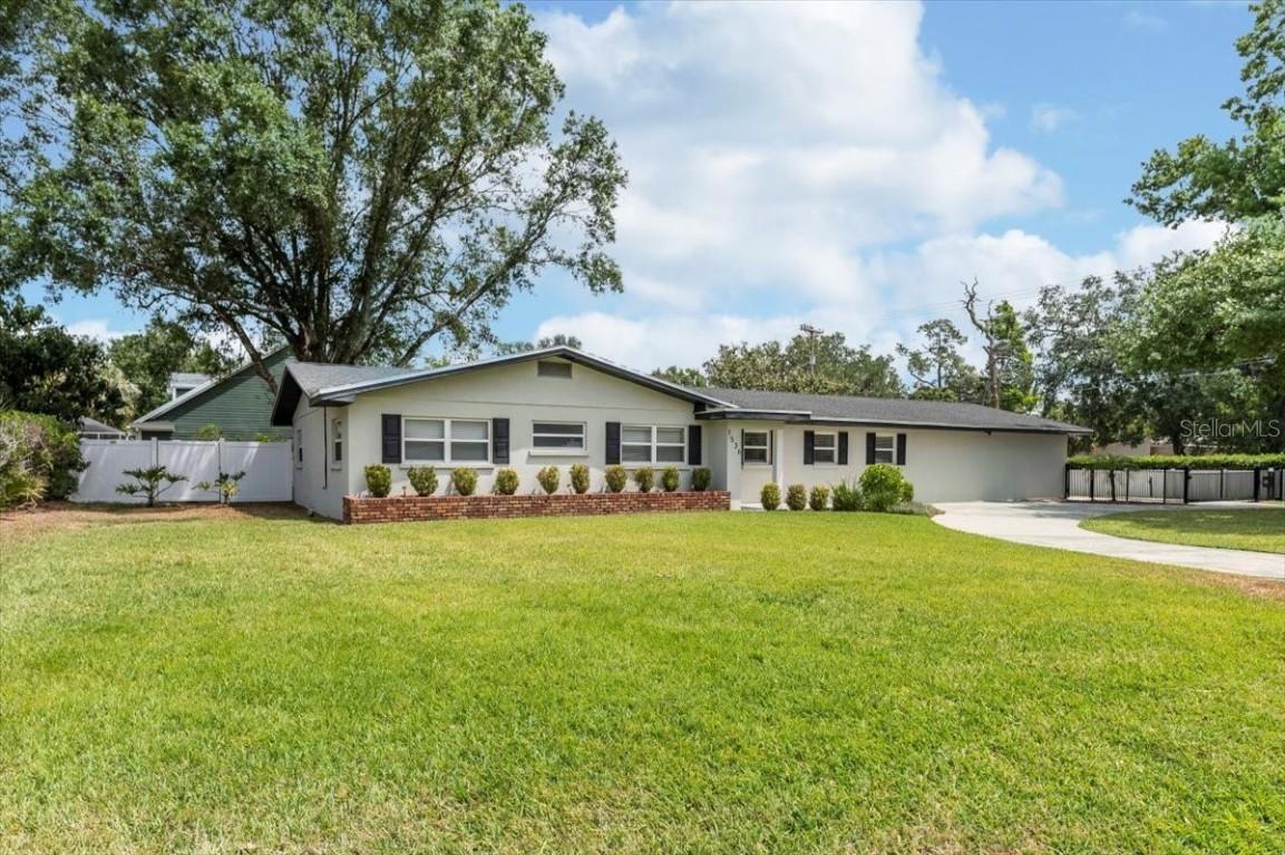 1536 Del Crest Pl., Lakeland, FL 33803