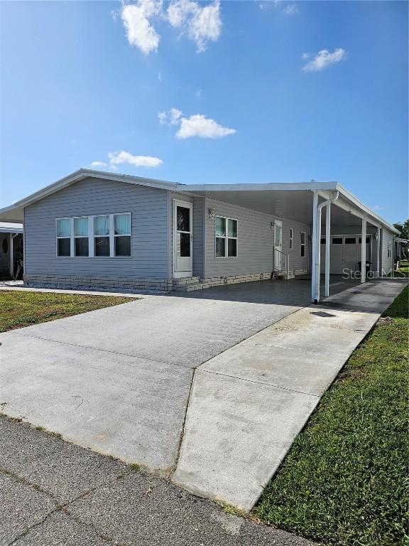 418 Victoria Dr., Haines City, FL 33844