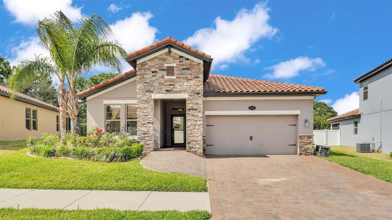 2277 Bella Luna Cir., Lakeland, FL 33810