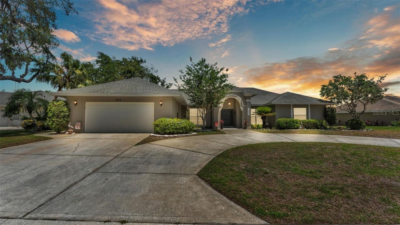 1854 Sherwood Lakes Blvd., Lakeland, FL 33809