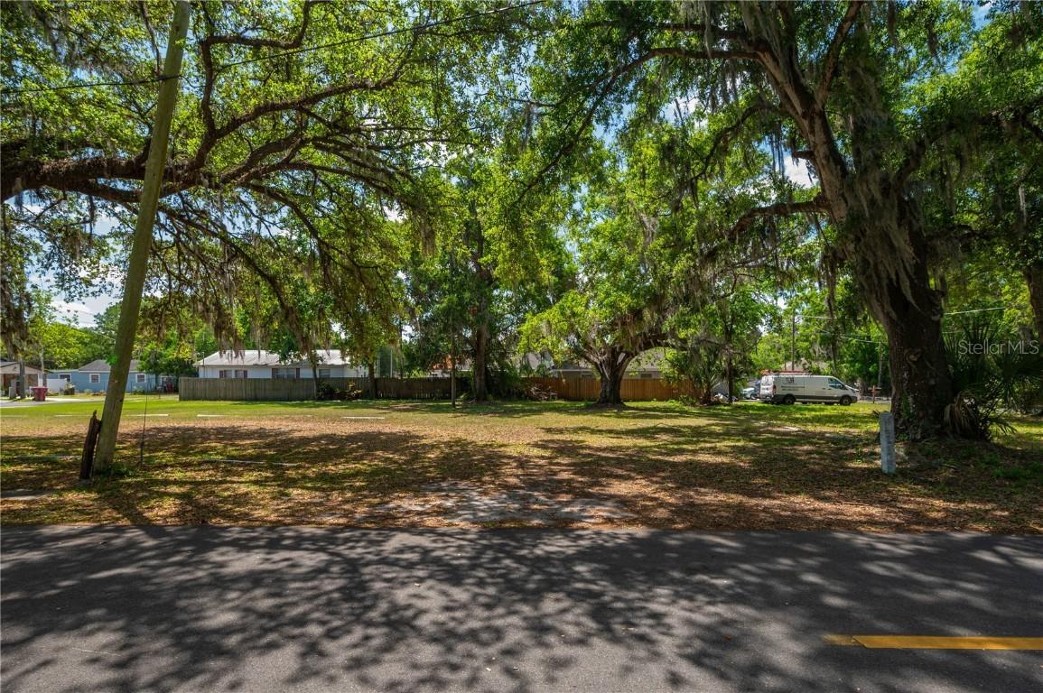 903 E Warren St., Plant City, FL 33563