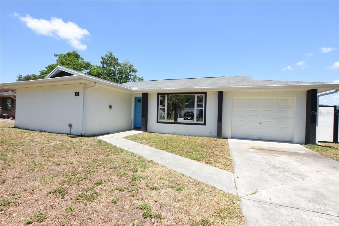 108 Sandburg Ln., Winter Haven, FL 33884