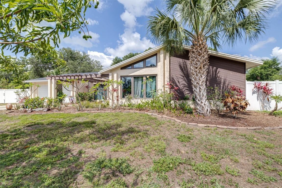1808 Stonecrest Ct., Lakeland, FL 33813
