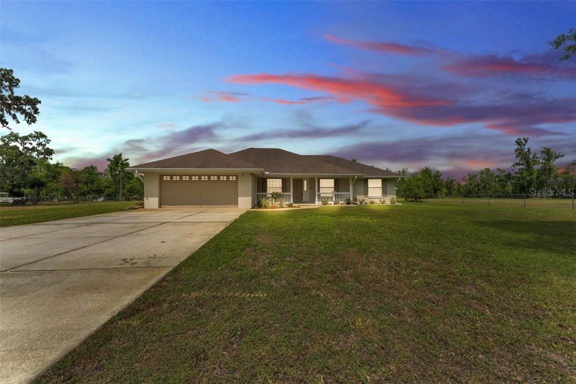 8904 Carrolwood Dr., Lakeland, FL 33810