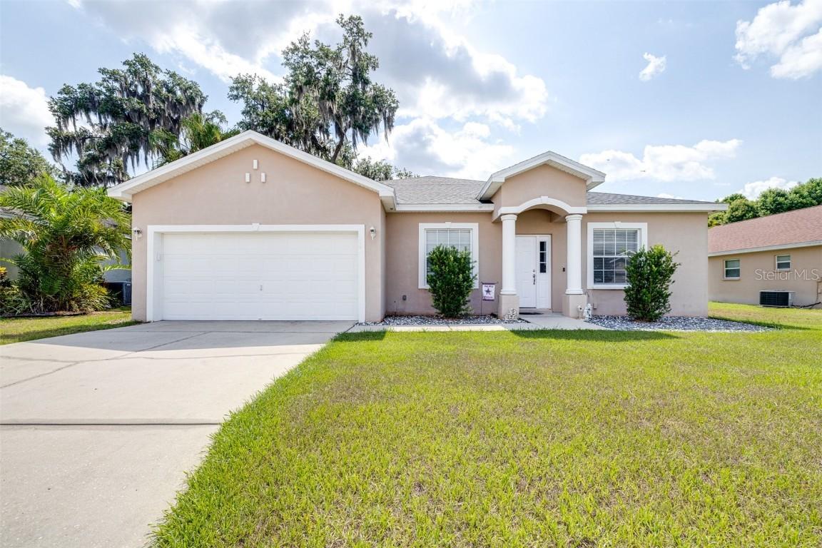 3281 Enclave Blvd., Mulberry, FL 33860