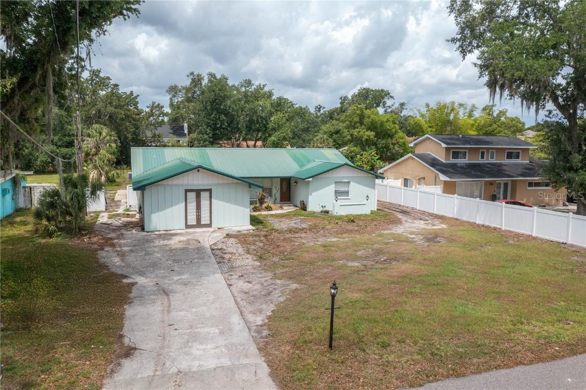 2219 New Jersey Rd Rd., Lakeland, FL 33803