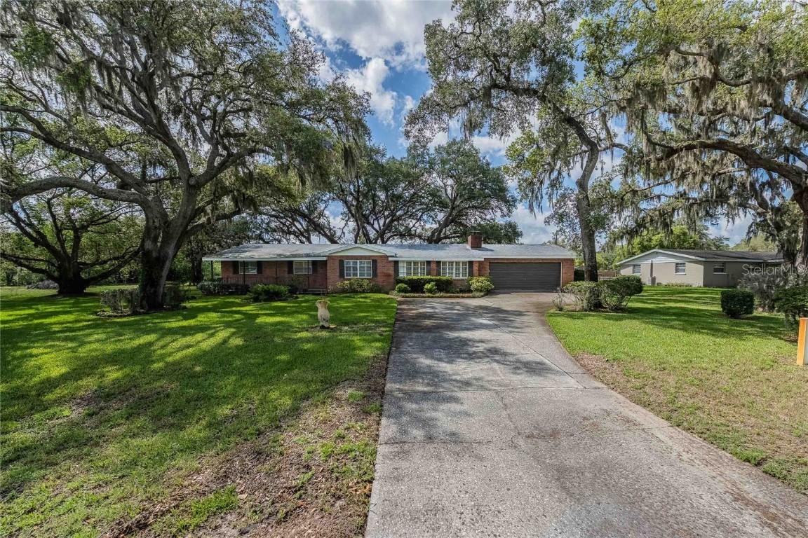 1317 Old Polk City Rd., Lakeland, FL 33809