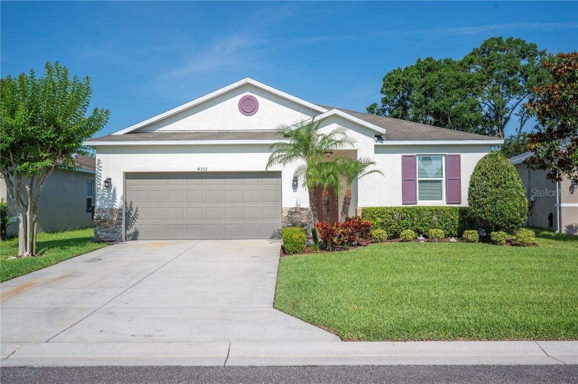 4303 Moon Shadow Loop, Mulberry, FL 33860