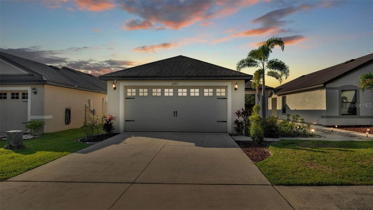 2293 Caspian Dr., Lakeland, FL 33805