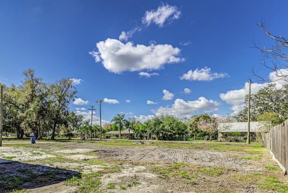 S Cherokee Ave., Fort Meade, FL 33841