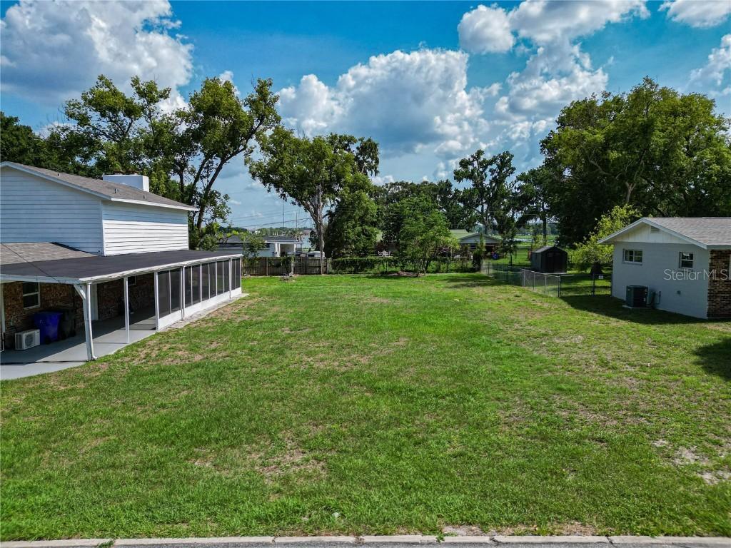 E Valencia St., Lakeland, FL 33805