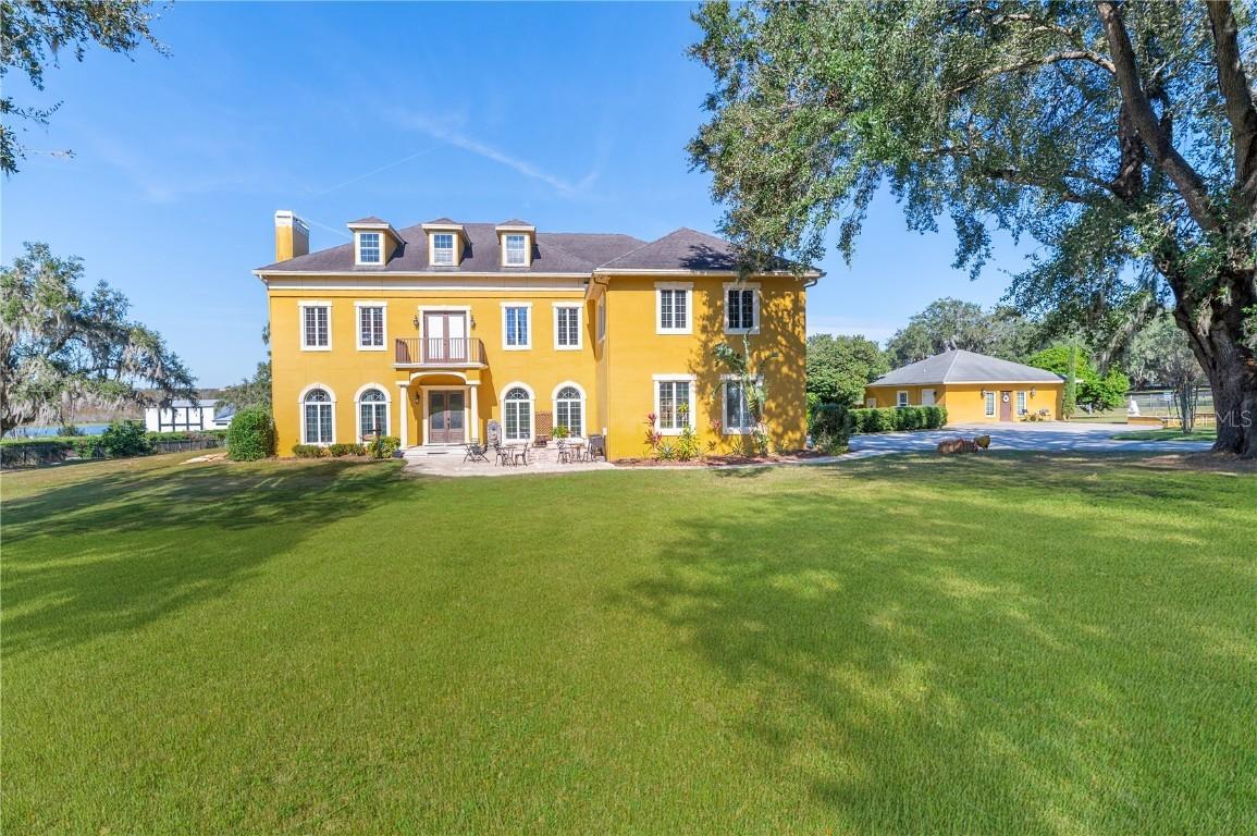 3020 Crews Lake Dr., Lakeland, FL 33813