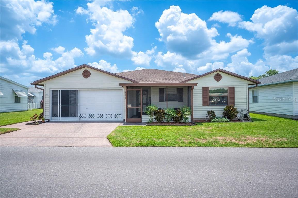 1608 Colonnades Cir., Lakeland, FL 33811
