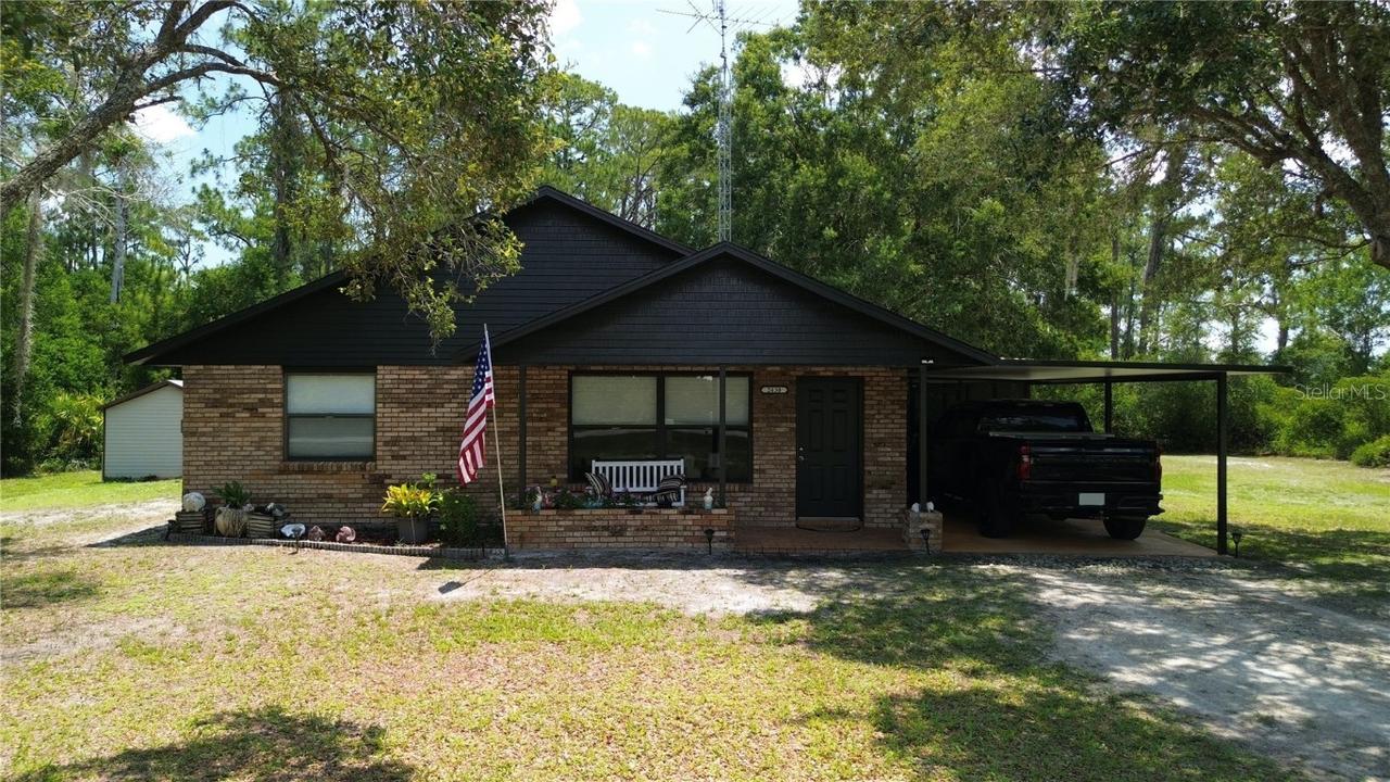 2430 Gresham St., Sebring, FL 33875