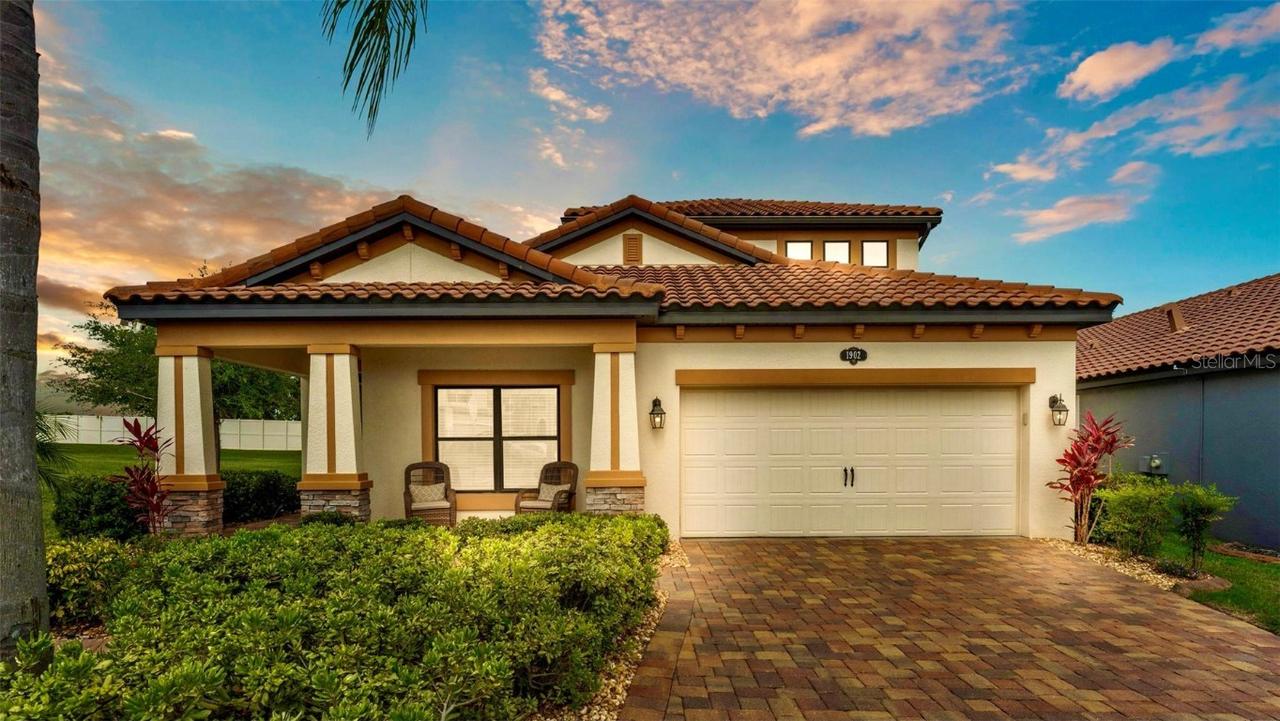 1902 Altavista Cir., Lakeland, FL 33810