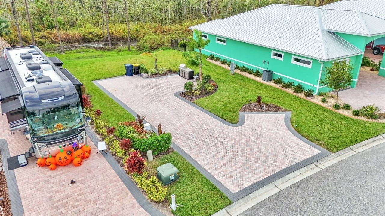 3240 Fish Hawk Dr., Polk City, FL 33868