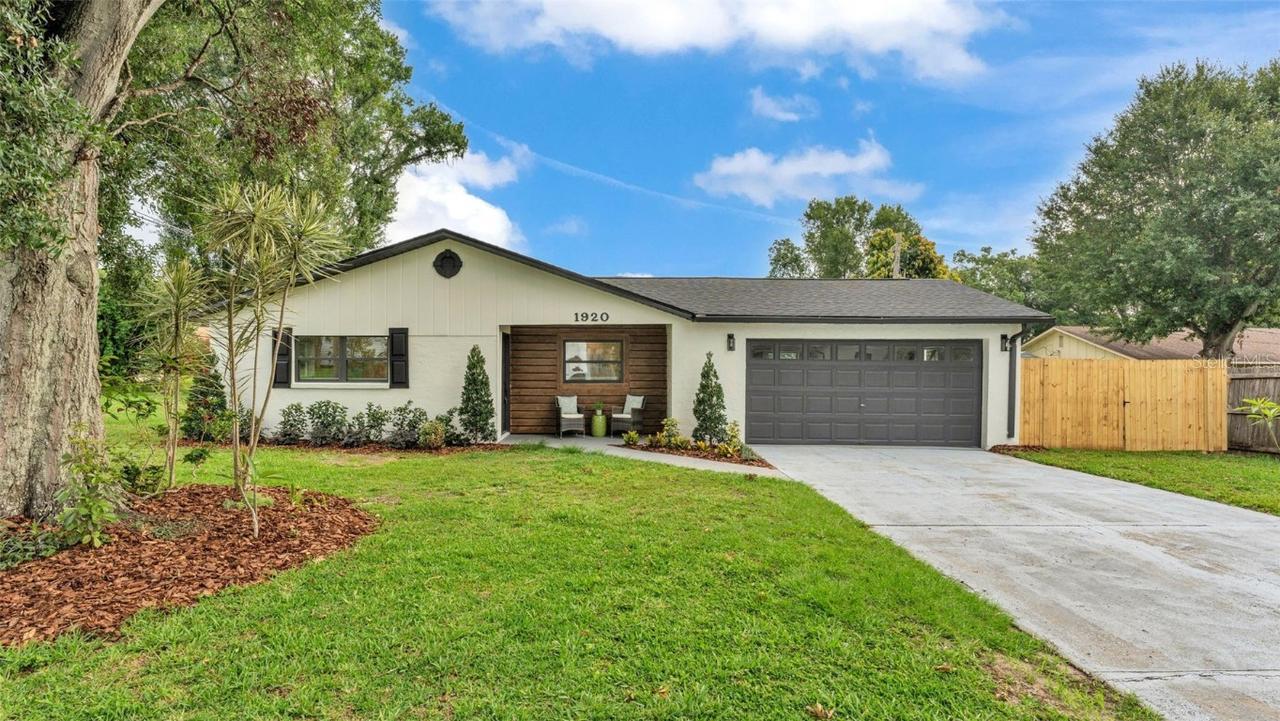 1920 Kimball Ct., Lakeland, FL 33813