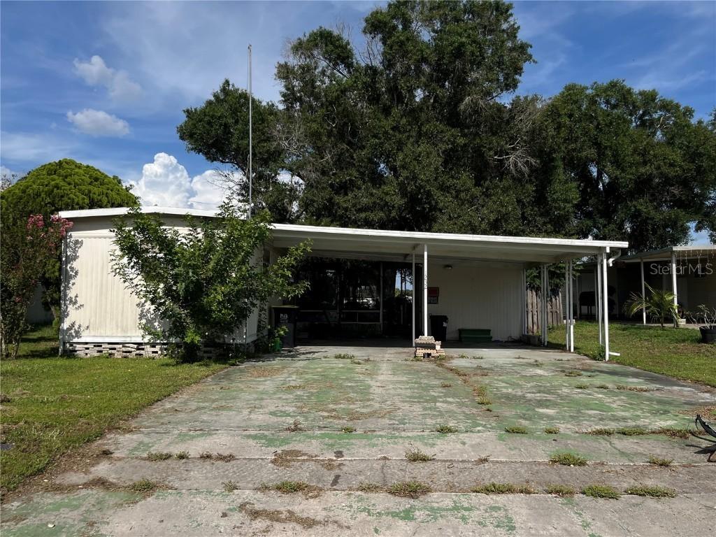 1232 Country Club Ln., Lakeland, FL 33801