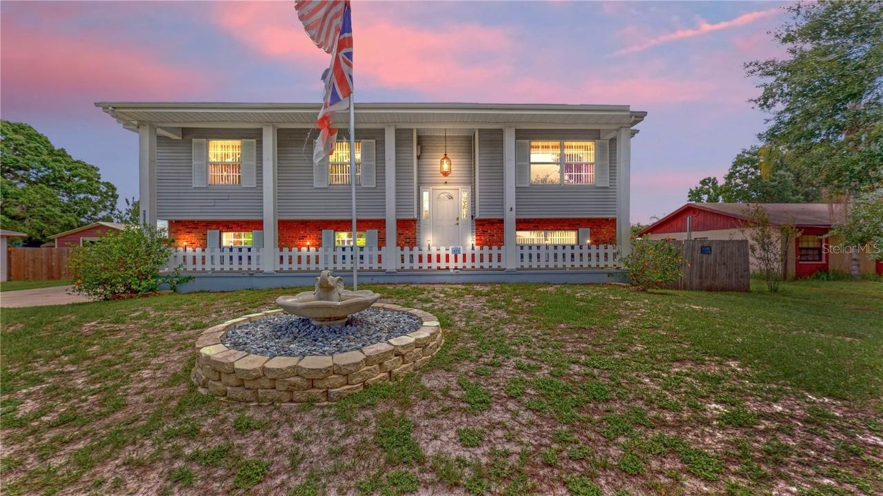 2333 Cheshire Pl., Lakeland, FL 33810