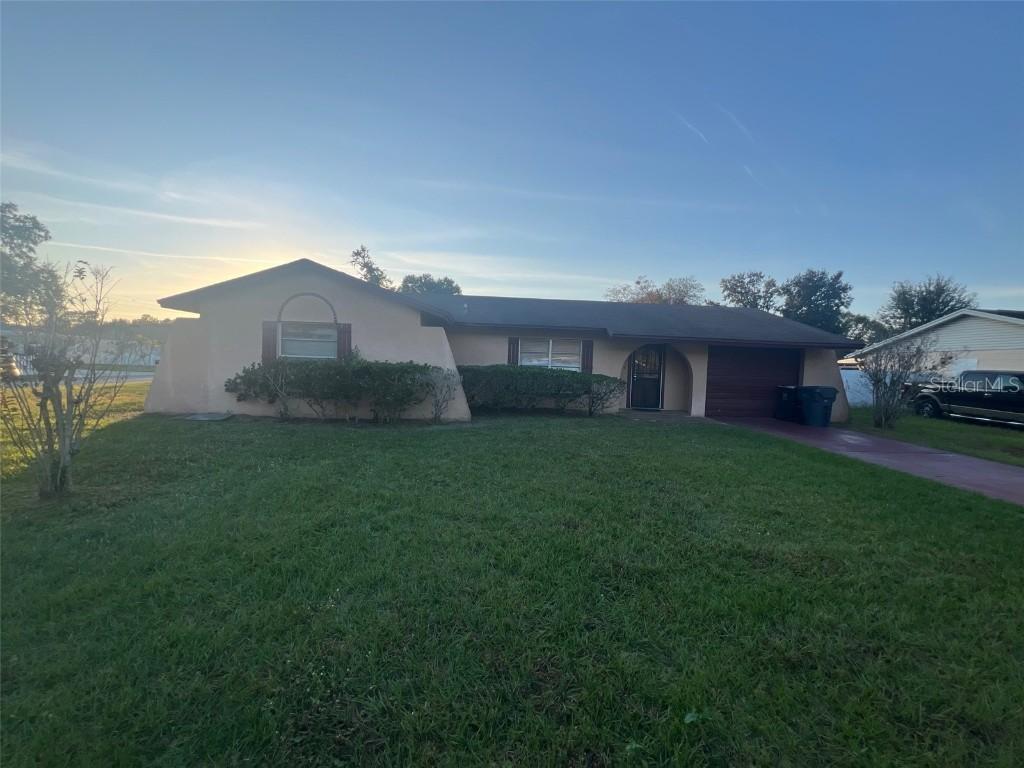 2362 Delrose Dr., Lakeland, FL 33805